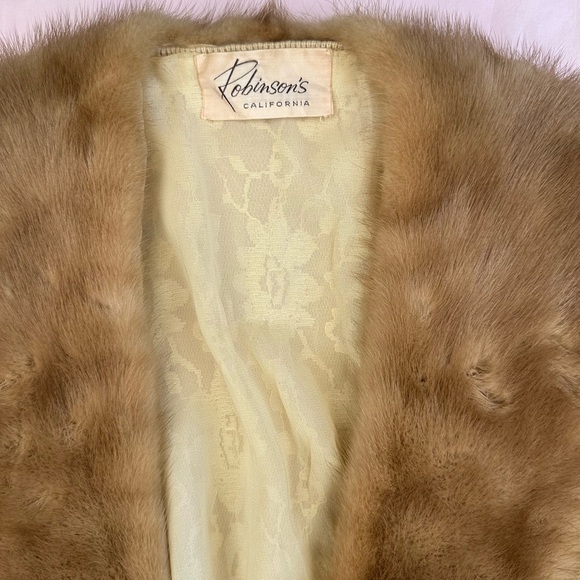 Vintage Robinson’sTan Cardigan with Faux Fur Collar #A2 - Picture 5 of 11
